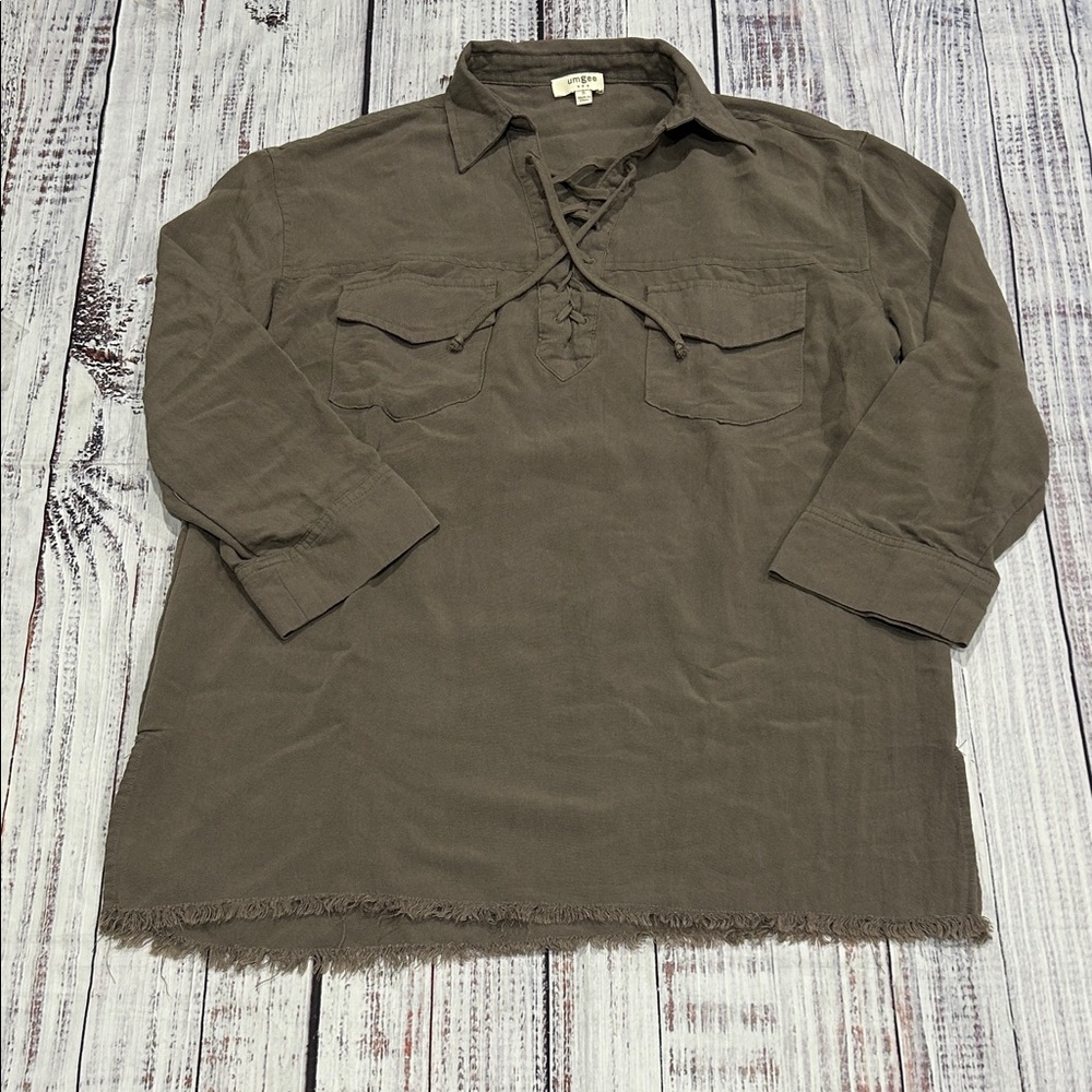 Umgee Women's Olive Lace-Up Blouse